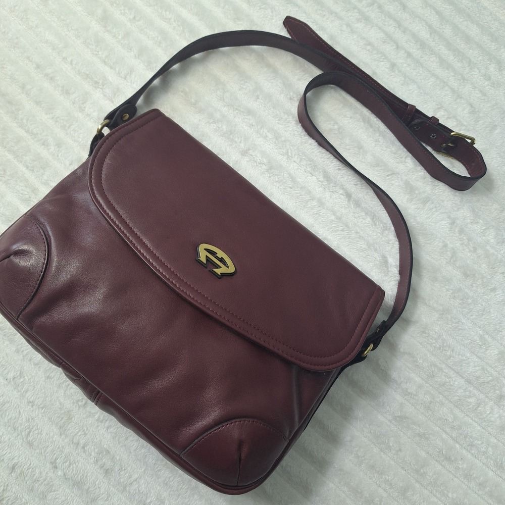 Vtg ETIENNE AIGNER 80's 90's Leather Crossbody Saddle Purse Bag Burgundy